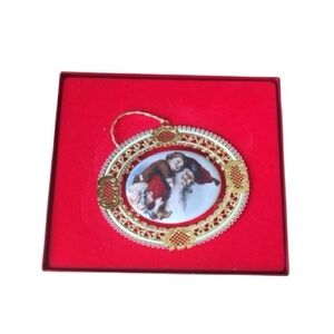 Vintage Victorian “Hugs For Santa” Ornament